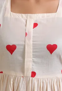 Set Of 2: Off White & Red Cotton Printed Kurta & Pant Set image 6