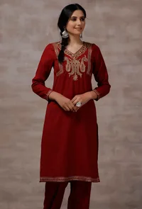 Maroon Cashmilon Straight Kurta image 1