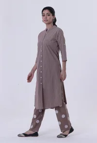Cinereous Cotton Kurti image 2