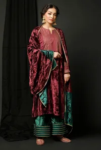 Set of 3 : Wine Velvet Gota Phiran With Bottle Green Velvet Pallazo and Color Block Velvet Odhani image 1