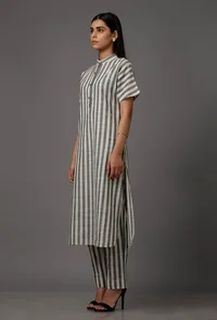 Green and White Stripes Pure Woven Cotton Kurta image 2