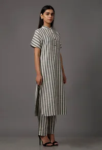 Green and White Stripes Pure Woven Cotton Kurta image 3