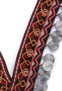 Swara Kutch V Neck Necklace image 5