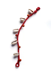 Seashells And Red Thread Anklet image 3