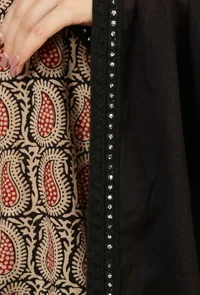 Solid Black Cotton Dupatta with Lace Detailing image 4