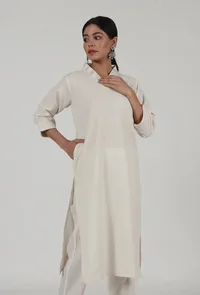 Off-White Cotton Kurta image 4