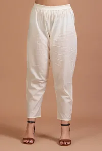 Set Of 2: Off White Cotton Embroidered Kurta & Pant Set image 4