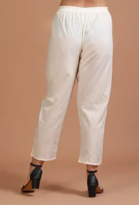 Set Of 2: Off White Cotton Embroidered Kurta & Pant Set image 5