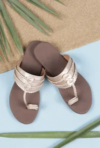 Golden and Brown cruelty free Leather inspired Kolhapuri image 2