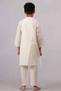 Set Of 2: White Cotton Kurta Pyjama Set image 4