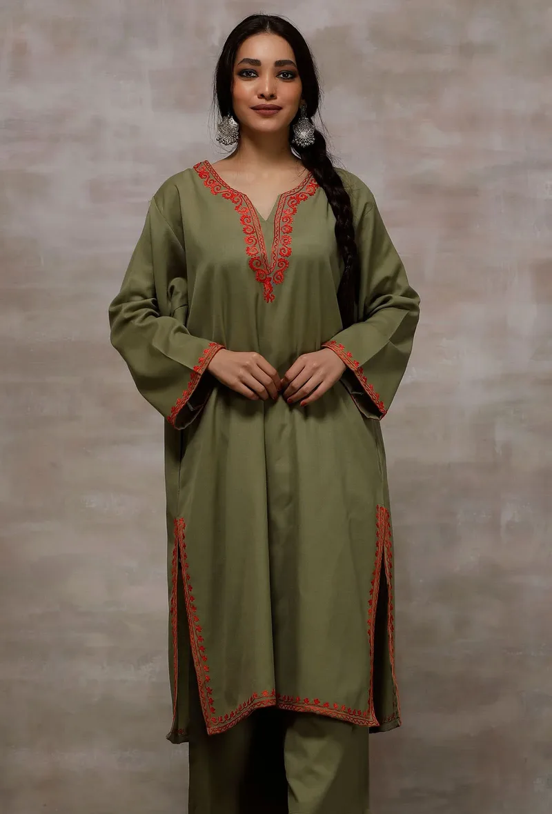 Sage Green Pure Woollen Phiran