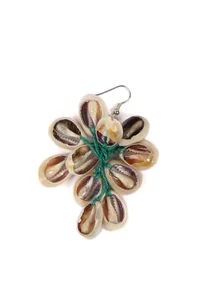 Green Thread & Seashell Earrings image 3