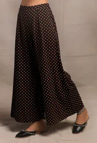 Set of 2: Orange Rust Front Patched Embellished Kurta Dress with Black Hand Block Printed palazzo Pants image 5