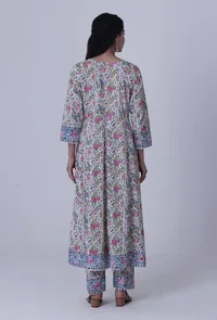 Set Of 2: Multicolor Motif Cotton Kurta & Pant Set image 4