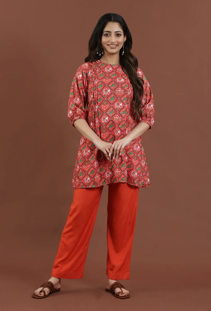 Set of 2: Rust Red Patola Printed Tussar Silk Kurta with Shantoon Straight Pant Set