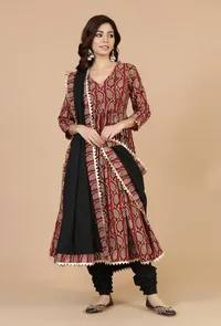 Baagh Border Black Cotton Dupatta with Lace image 2