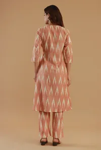 Set of 2: Peach Ikat Cotton Tie-Up Kurta with Matching Straight Pant Set image 3
