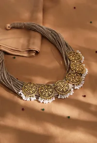 Kundan Party Wear Golden Jute Necklace image 1