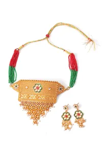 Heritage Kundan Statement Choker image 3