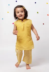 Set of 3 : Sehar Yellow Cotton Kota Cape with Floral Hand Block Printed Cotton Slip and Contrast Floral Handblock Printed Cotton Elastic Pants image 3