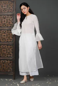 Bell Sleeves White Soya Cotton Kurta image 3