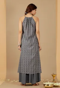 Grey Bandhani Halter Neck Gathered Kurta image 4