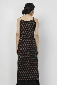 Kani Black Floral Buti Hand-Block Printed Cotton Slip image 4