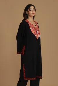 Black Kashmiri Phiran with Aari Embroidery- Free Size image 3