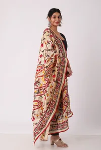 Gauri hand embroidered kantha silk dupatta image 2