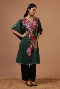 Green Cotton Crush Ari Embroidered Kaftan- Free Size image 3