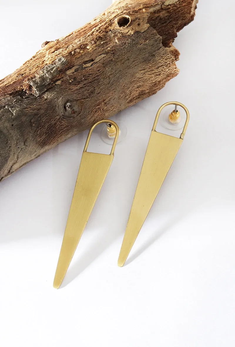 Urban Chic Triangle Drops