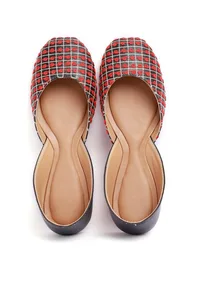 Red and Black Check Tili Aari Embroidery Jutti image 1