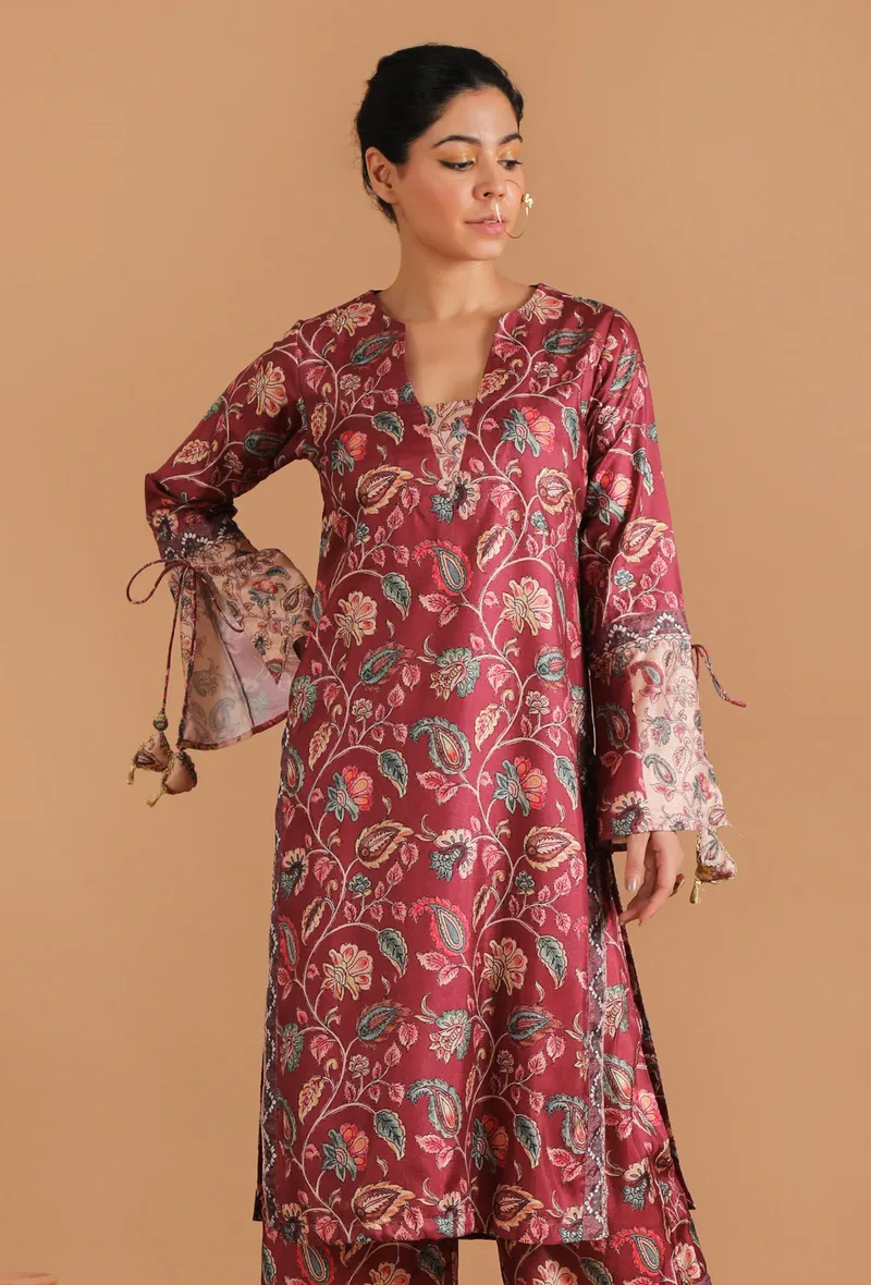 Nirali Allover Kalamkari Straight Kurta