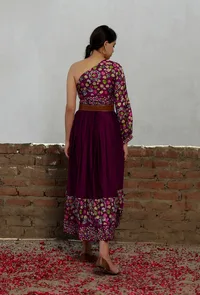 Maroon Kalamkari One Shoulder Long Pleated Dress With Belt image 3