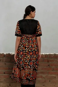 Black Kalamkari Printed Cotton Silk Front Gather Kurta image 4