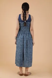 Chetana Indigo Jaal Print Tuck Pleated Gathered Kurta Dress image 4