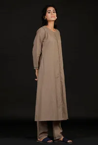 Wisteria Lilac Solid Embroidered Kurta image 2