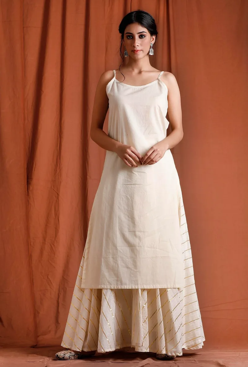 Set of 2- White Cotton Slip Kurta with Umbrella Skirt