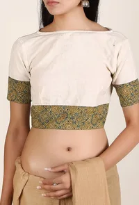 Off White Padded Cotton Slub Blouse With Keyhole Back image 1