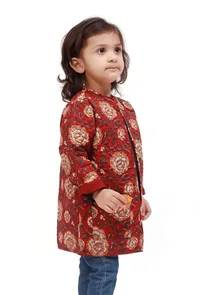 Red Kalamkari Print Quilted Reversible Jacket image 4