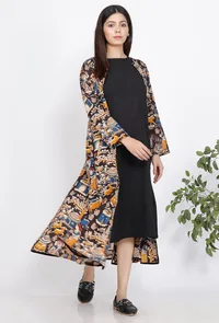 Set of 2 : Black A-Line Dress and Kalamkari Cape image 2