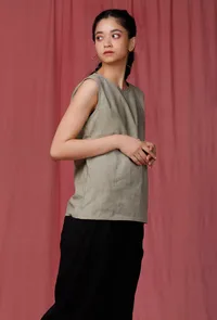 Moss Green Round Neck Linen Top image 3