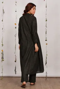 Set of 2: Dark Olive Cotton Khaadi Kurta with Dark Olive Straight Pants image 4