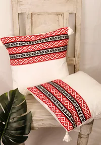 White Single Edged Cushion Cover With Tassels image 1