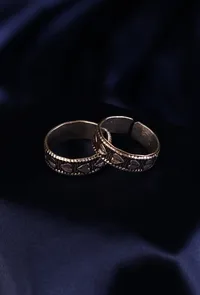 Betel Leaf Pattern Adjustable  Toe Ring image 1