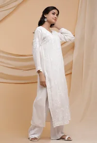 White Chikankari Kurta image 3