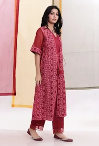 Carmine Red Brasso Organza & Plain Organza Front Tie-up Overlay image 2