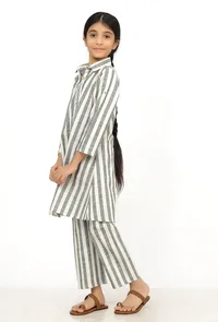 Set of 2: Irish Grey and White Stripes Cotton Belted Kurti with Pants image 3