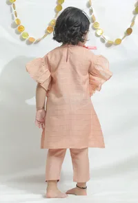 Set of 2: Peach Chanderi Kurta with Pants image 3