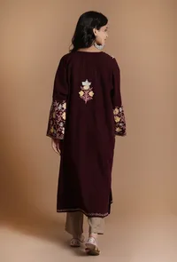 Maroon Oak Aari Embroidered Kashmiri Phiran-Free Size image 4